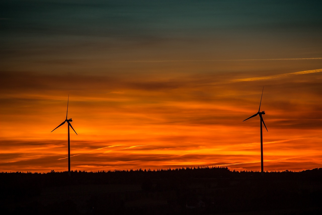 Challenges for Green Energy in Arctic Regions